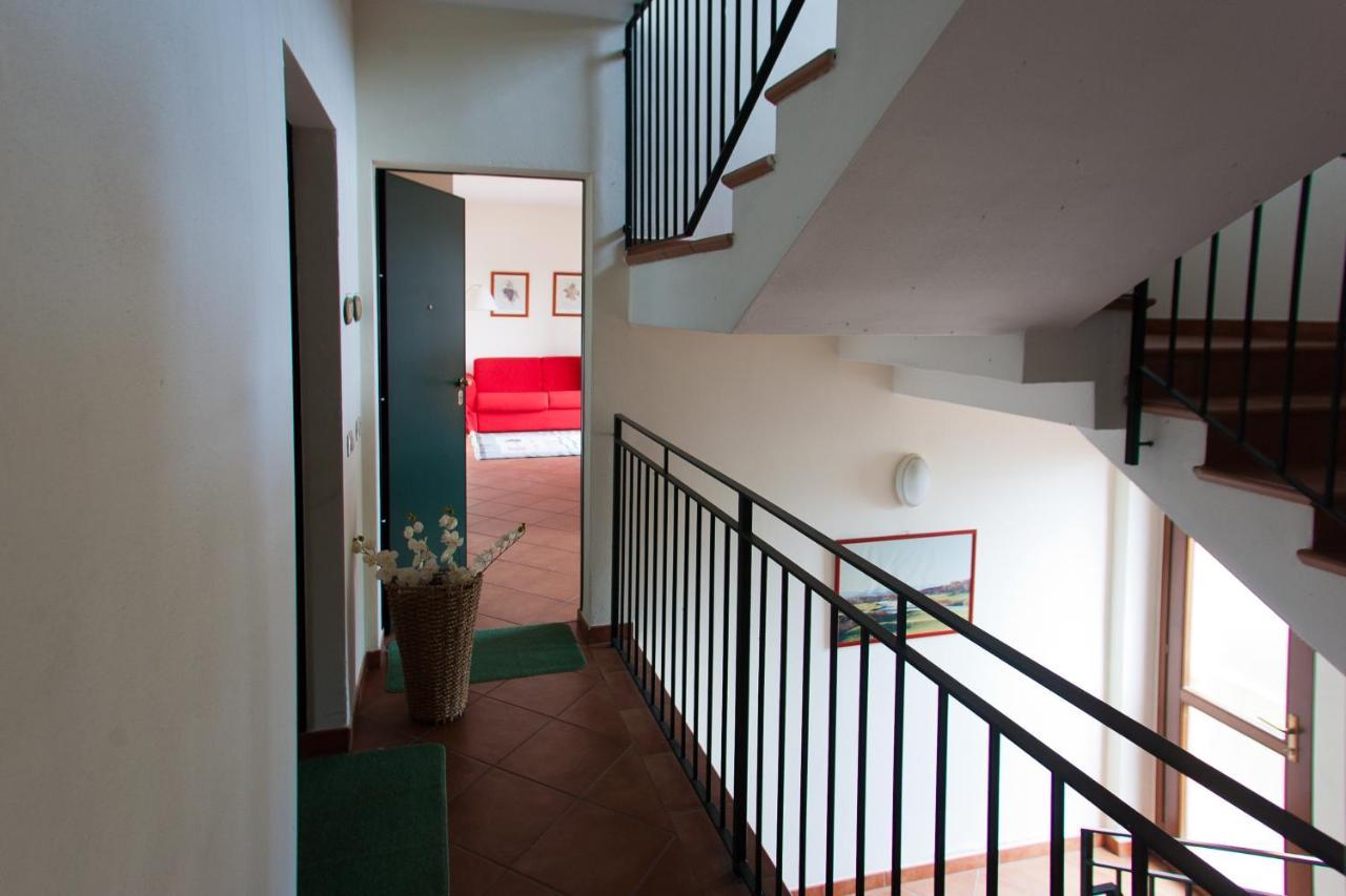 Relais Ca Nova Guest House Bogogno ภายนอก รูปภาพ