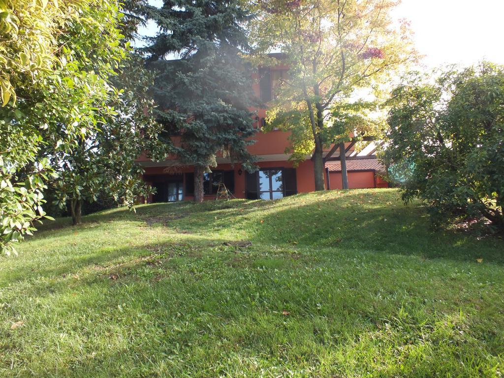 Relais Ca Nova Guest House Bogogno ภายนอก รูปภาพ